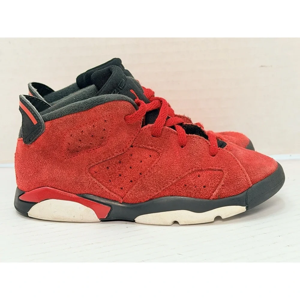 Nike Air Jordan 6 Retro Toro Boys Size 10C Red Athletic Shoe Sneakers DV3606-600